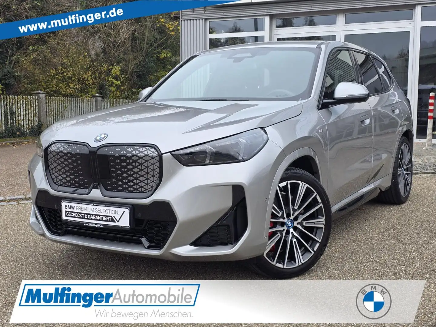 BMW iX1 x30 M Sport Pro HUD ACC PanoD.SuView.AHK 20" Argent - 1