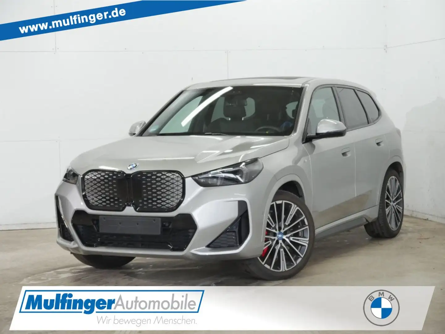 BMW iX1 x30 M Sport Pro HUD ACC PanoD.SuView.AHK 20" Silber - 1