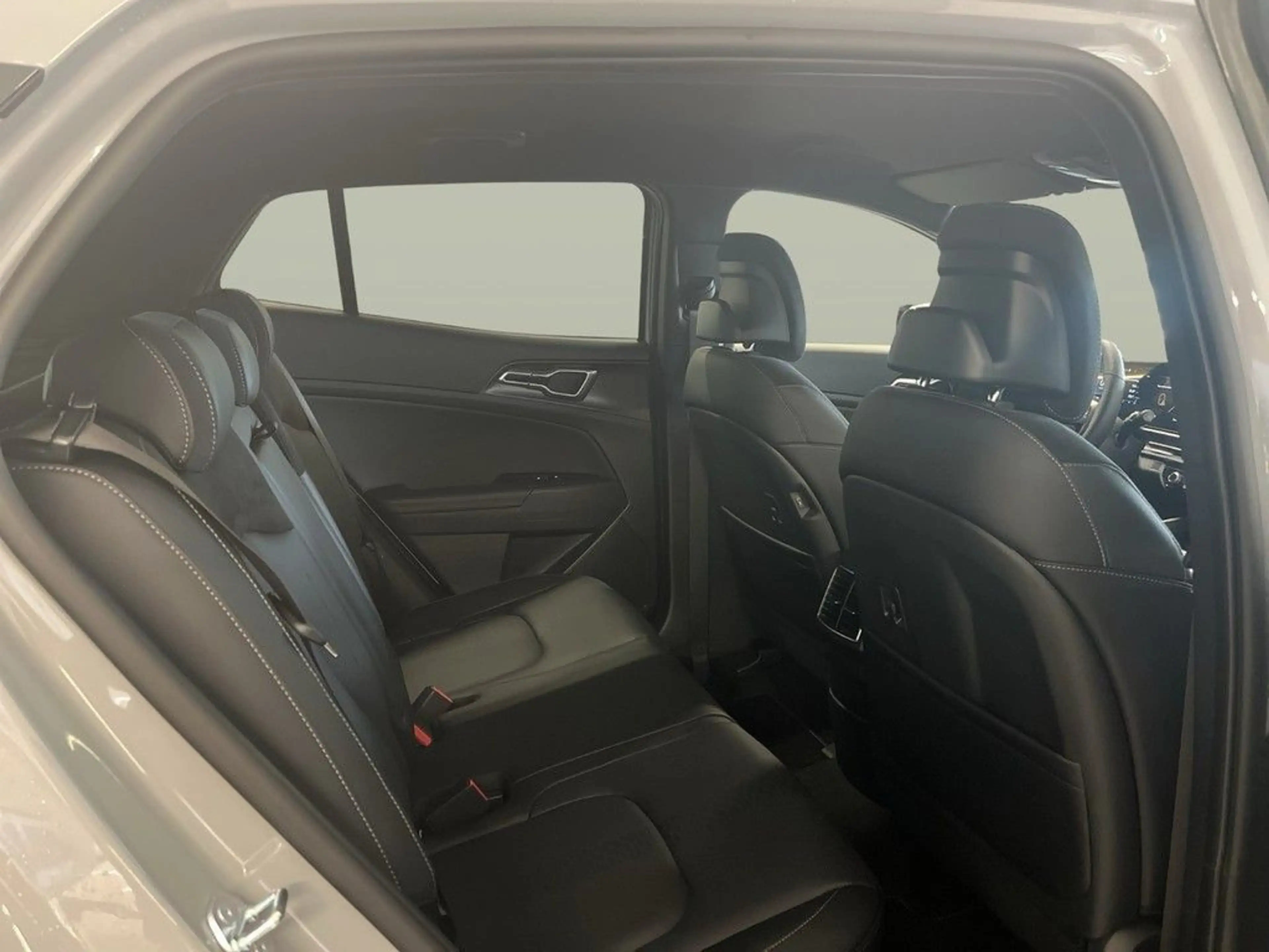 Kia Sportage SPORTAGE 1.6T AWD DCT BLACK ED DRIVE — photo 15