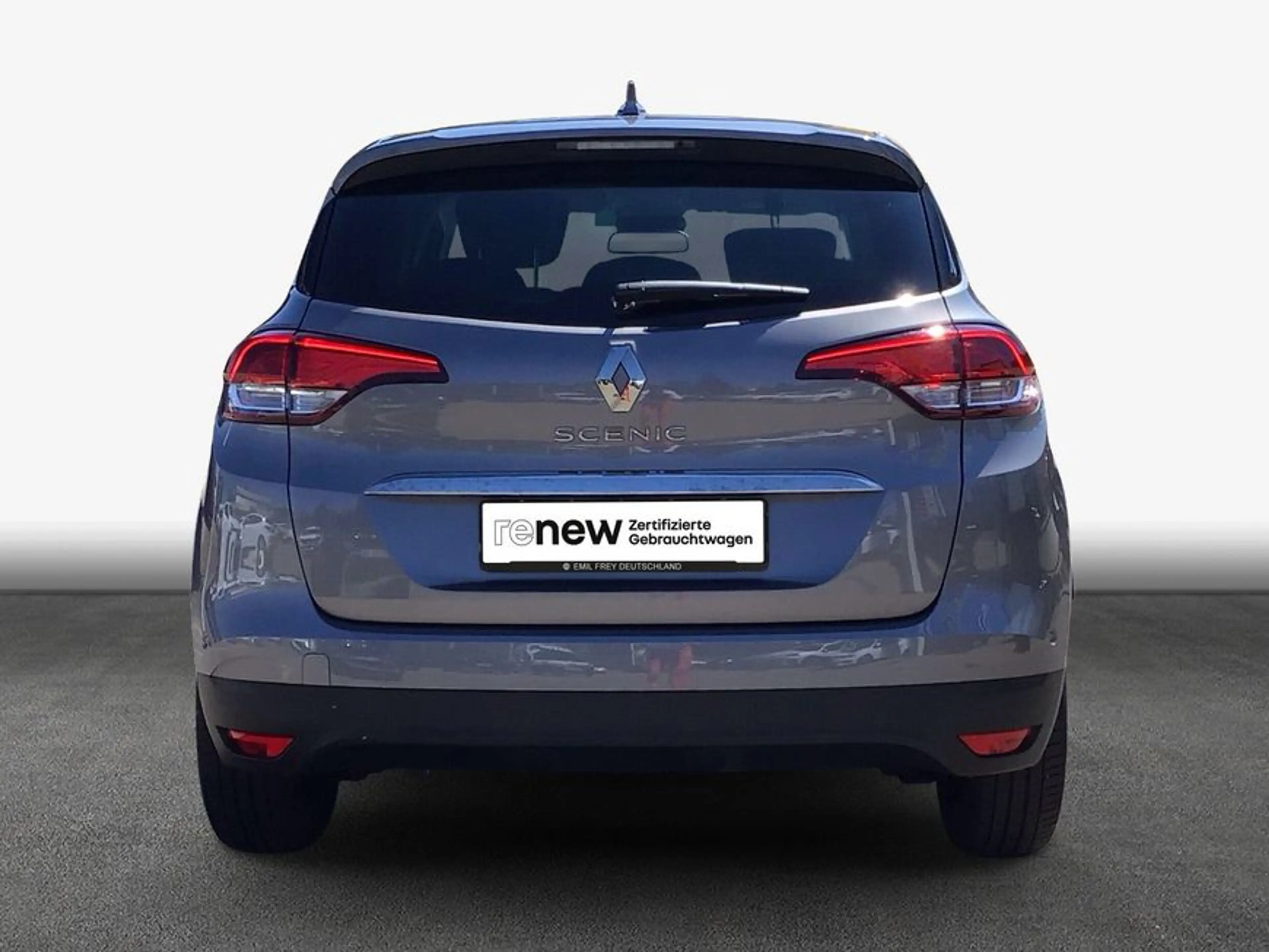 Renault Scenic TCe 140 GPF EDC INTENS — photo 5