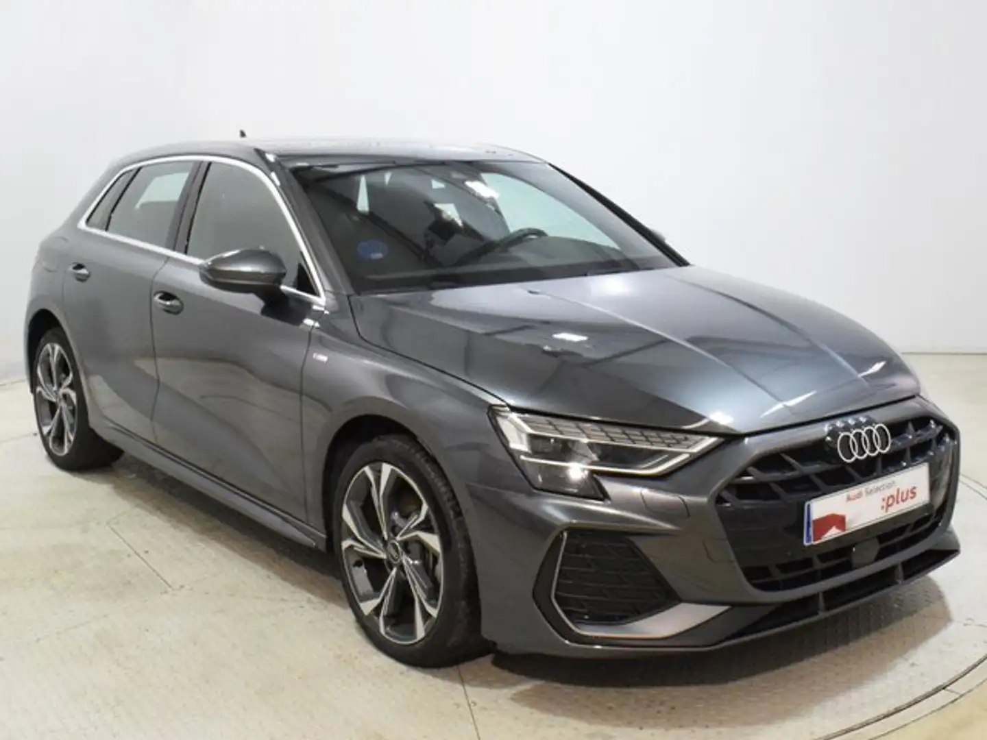 Audi A3 Sportback TFSI e S line S tronic 150kW Gris - 1