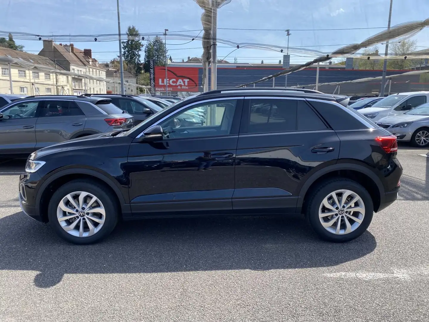 Volkswagen T-Roc (2) 2.0 TDI 150 START/ STOP LIFE DSG7 CAMERA / SIEGES CHAUFFANTS Noir - 2