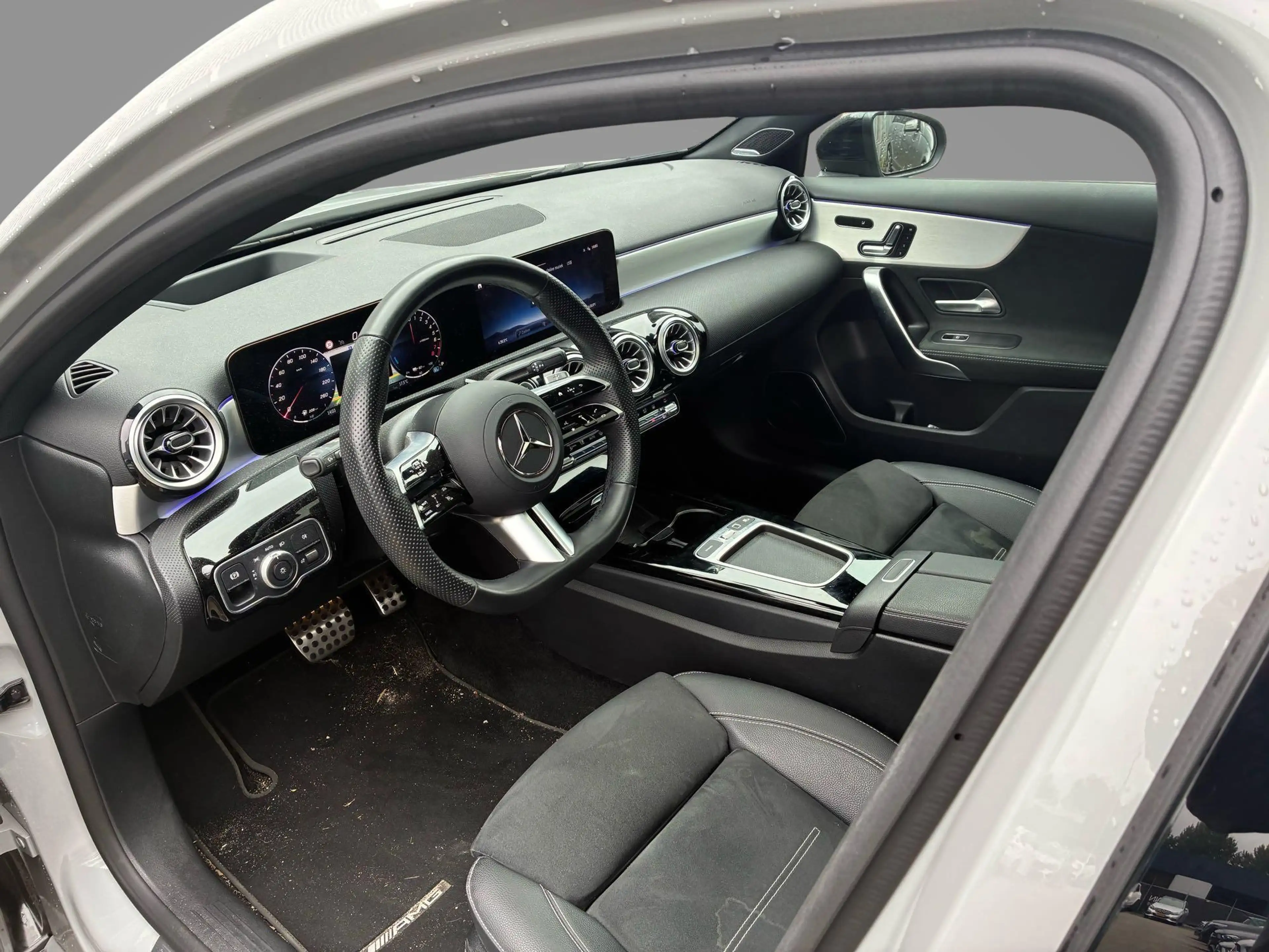 Mercedes-Benz A 250 A 250e Automaat Business Solution AMG | MANUFAKTUR — photo 3