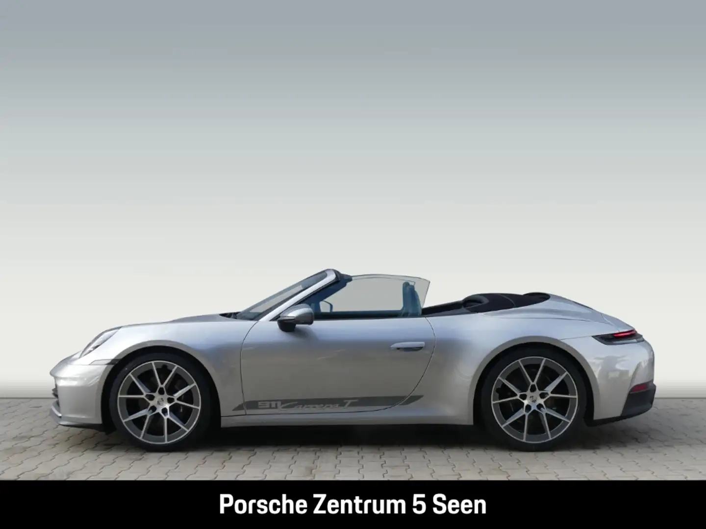 Porsche 992 II Carrera T Cabriolet, BOSE, HD-MATRIX, 84L Stříbrná - 2