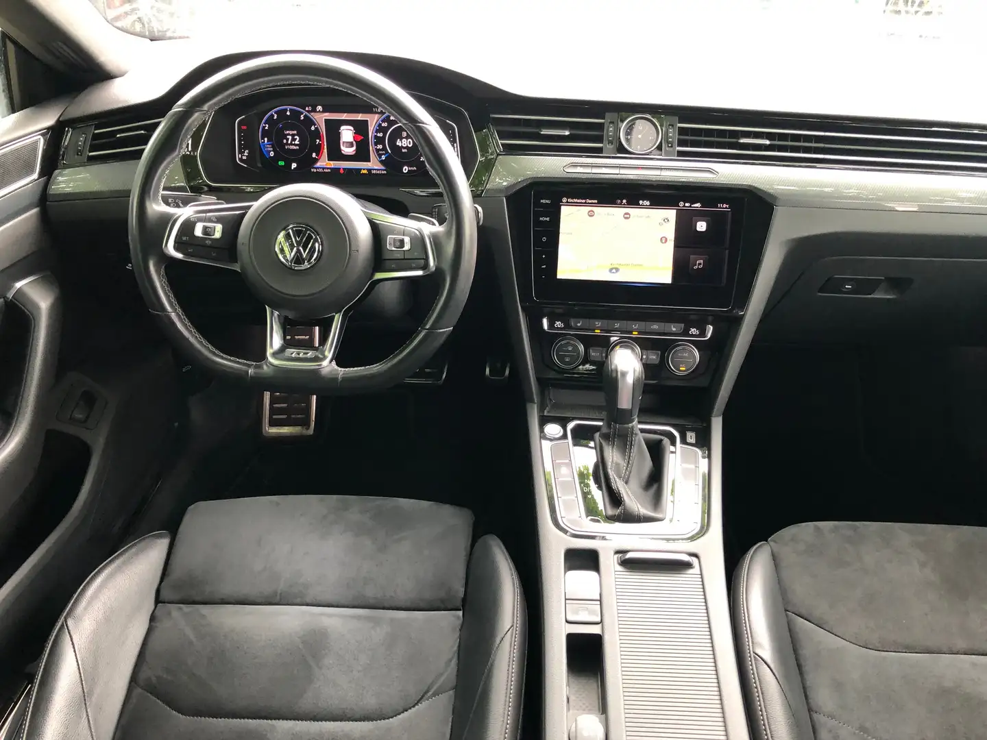Volkswagen Arteon 2.0 TSI R-Line Panorama LED 19 Zoll ACC Leder RFK Grey - 2