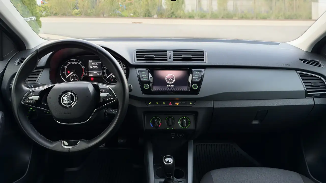 Skoda Fabia — photo 10 sur 15