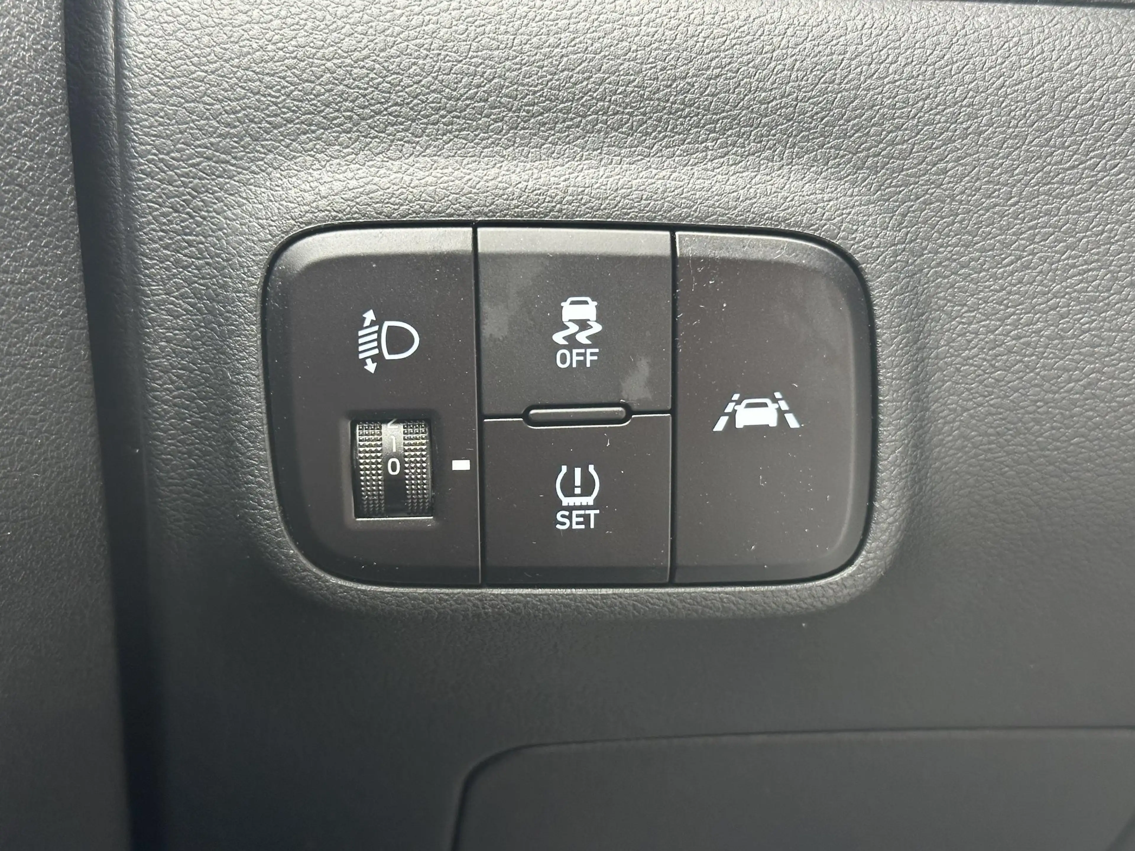 Hyundai i10 1.0 Comfort / Apple Carplay/Android Auto / Airco / — photo 32