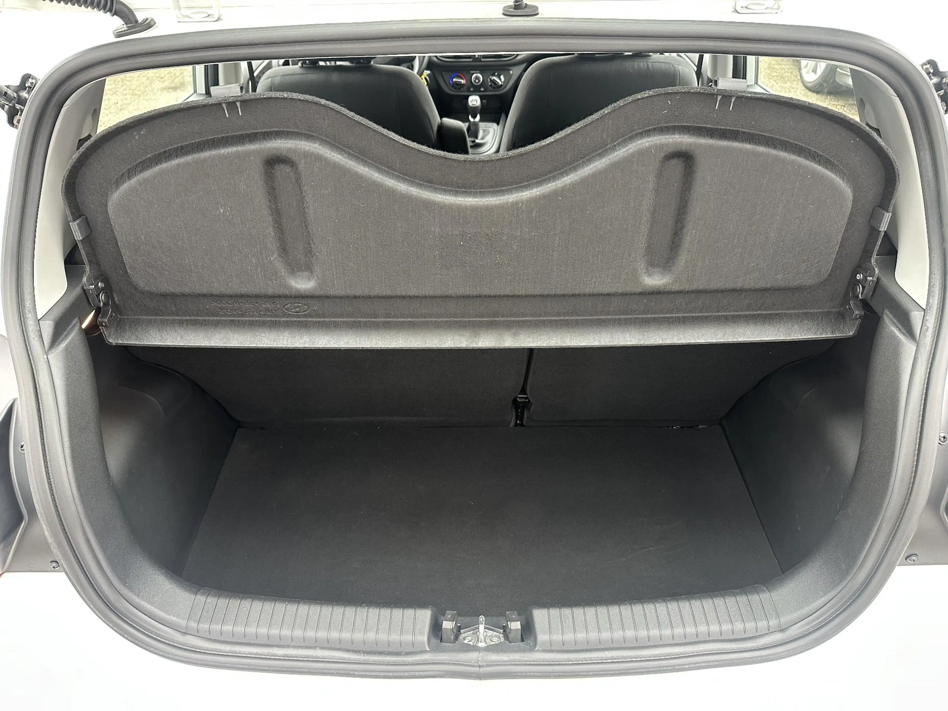 Hyundai i10 1.0 Comfort / Apple Carplay/Android Auto / Airco / — photo 20