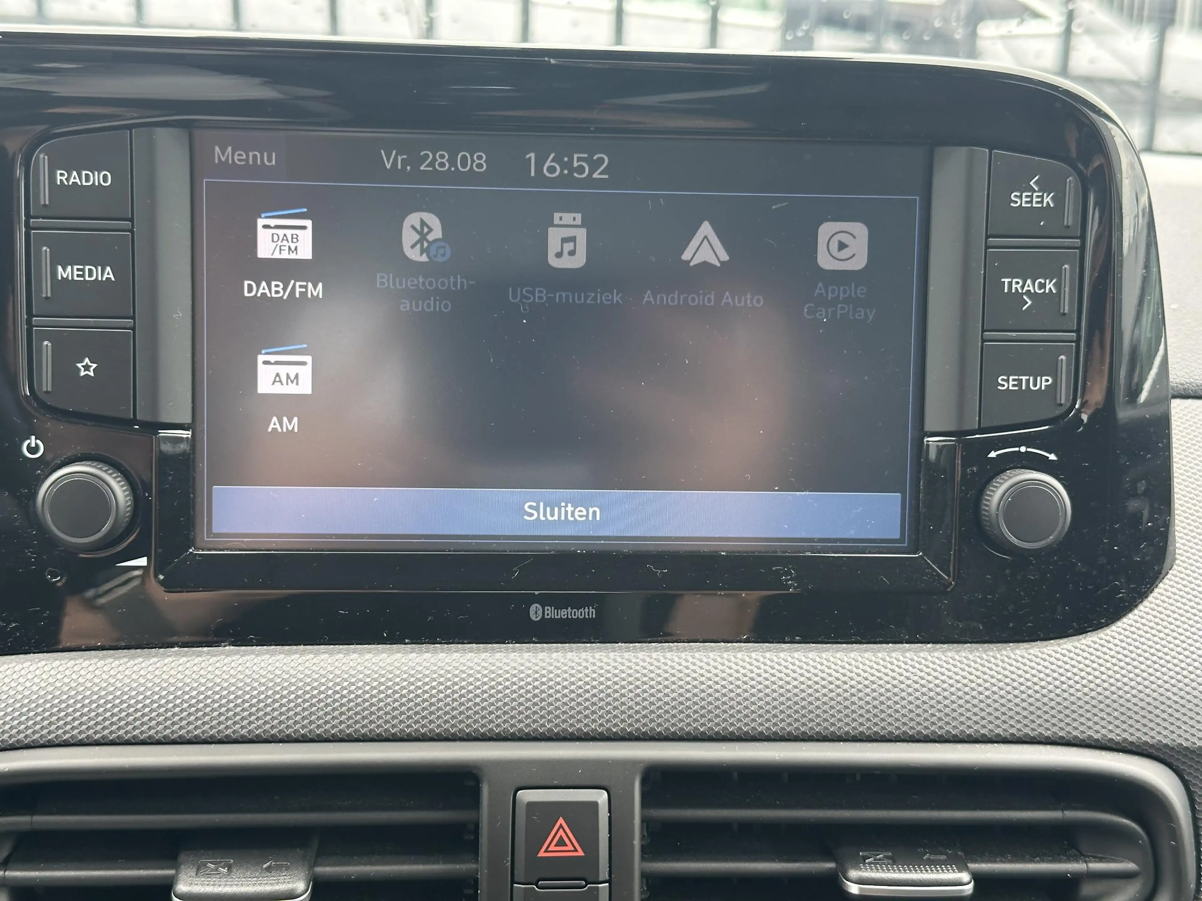 Hyundai i10 1.0 Comfort / Apple Carplay/Android Auto / Airco / — photo 29