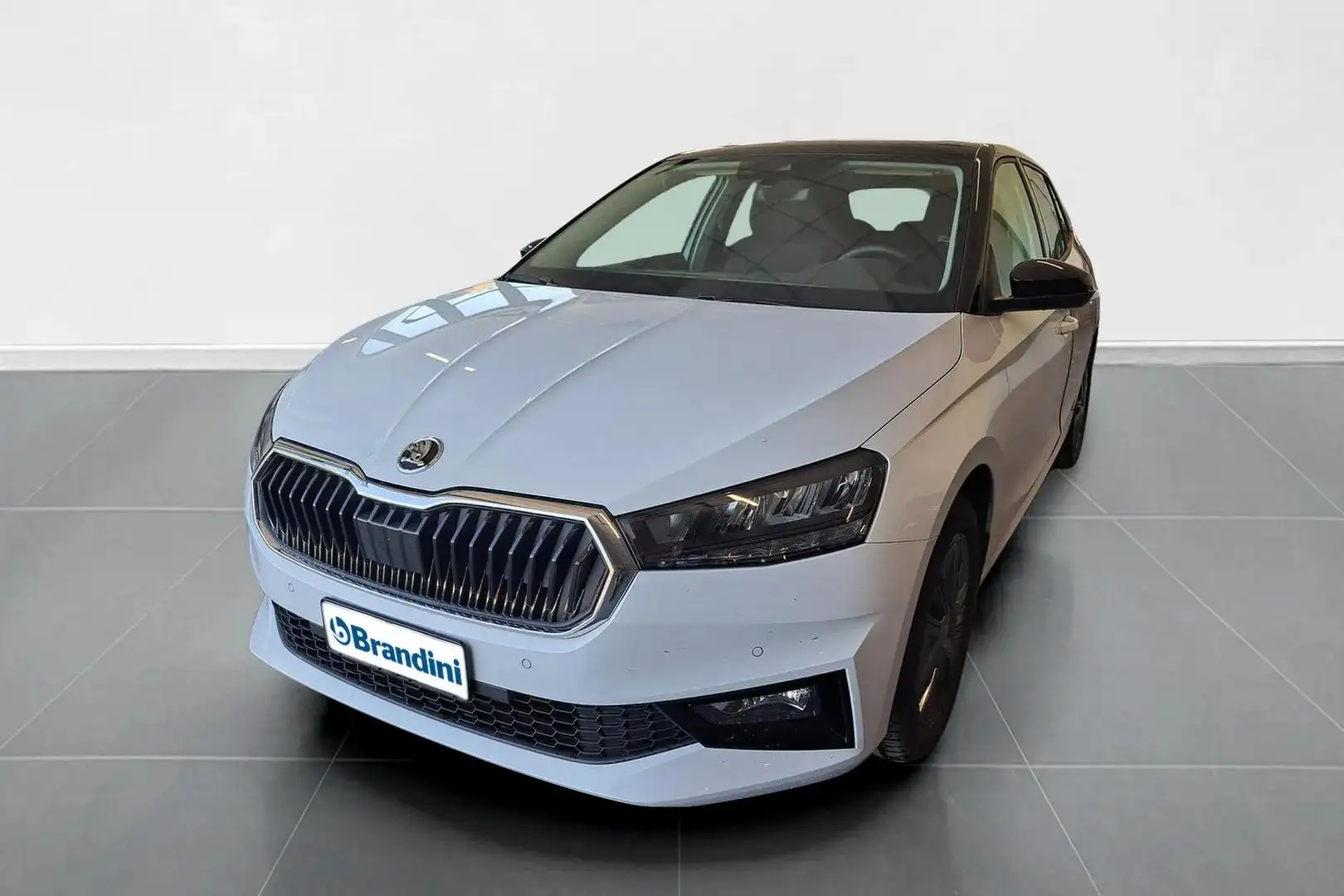 Skoda Fabia 1.0 TSI EVO Young Edition Bianco - 1