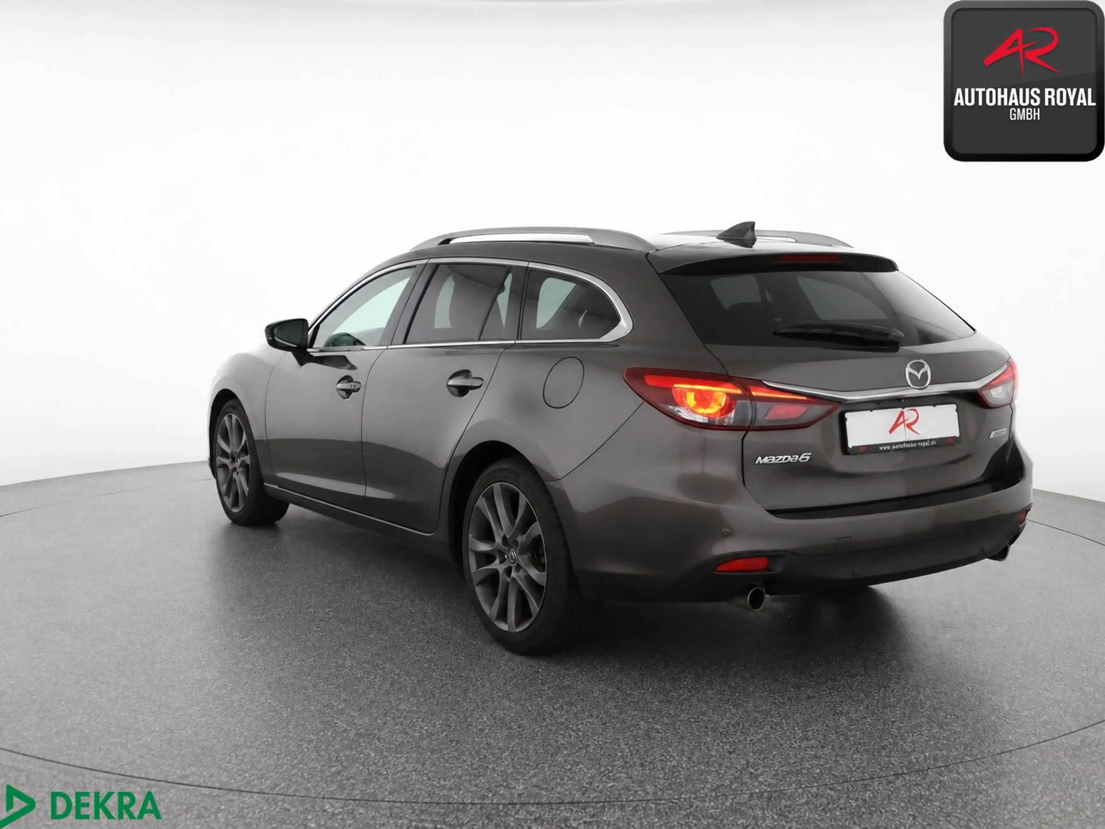 Mazda 6 Kombi 2.5 KEYLESS,KAMERA,HEADUP,NAVI,BOSE — photo 3