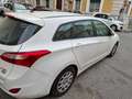 Hyundai i30 i30 II 2012 Wagon Wagon 1.6 crdi Comfort 110cv Bianco - thumbnail 2