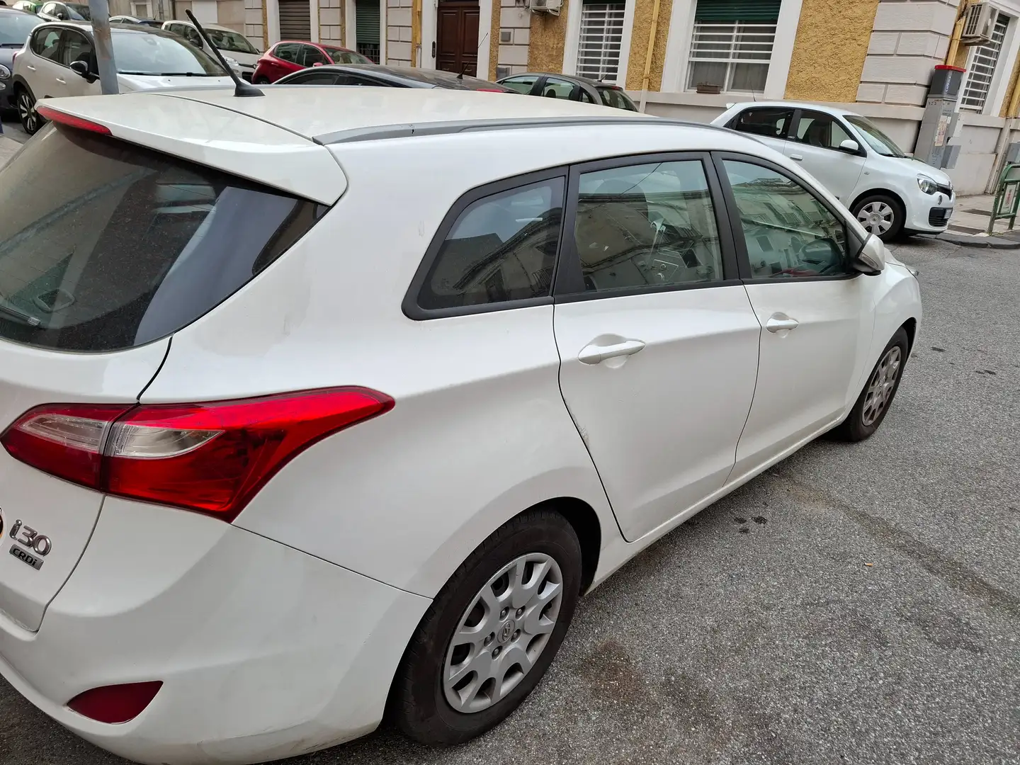 Hyundai i30 i30 II 2012 Wagon Wagon 1.6 crdi Comfort 110cv Bianco - 2