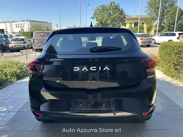 Dacia Sandero view 5