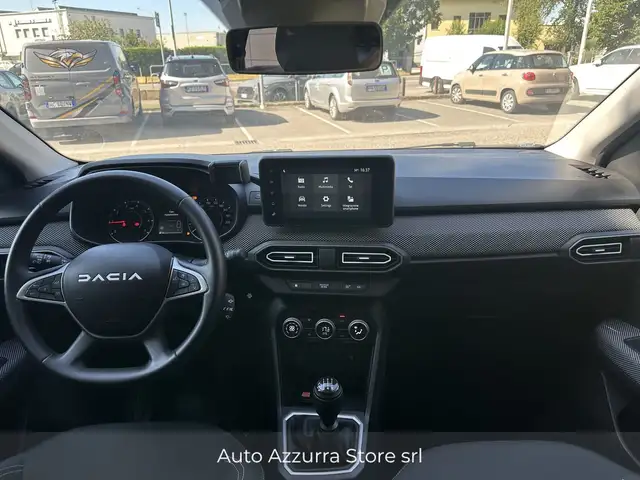 Dacia Sandero view 13