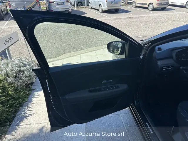 Dacia Sandero view 12