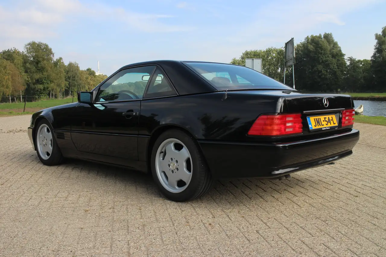 Mercedes-Benz SL 300 SL-24 1992, foto 12