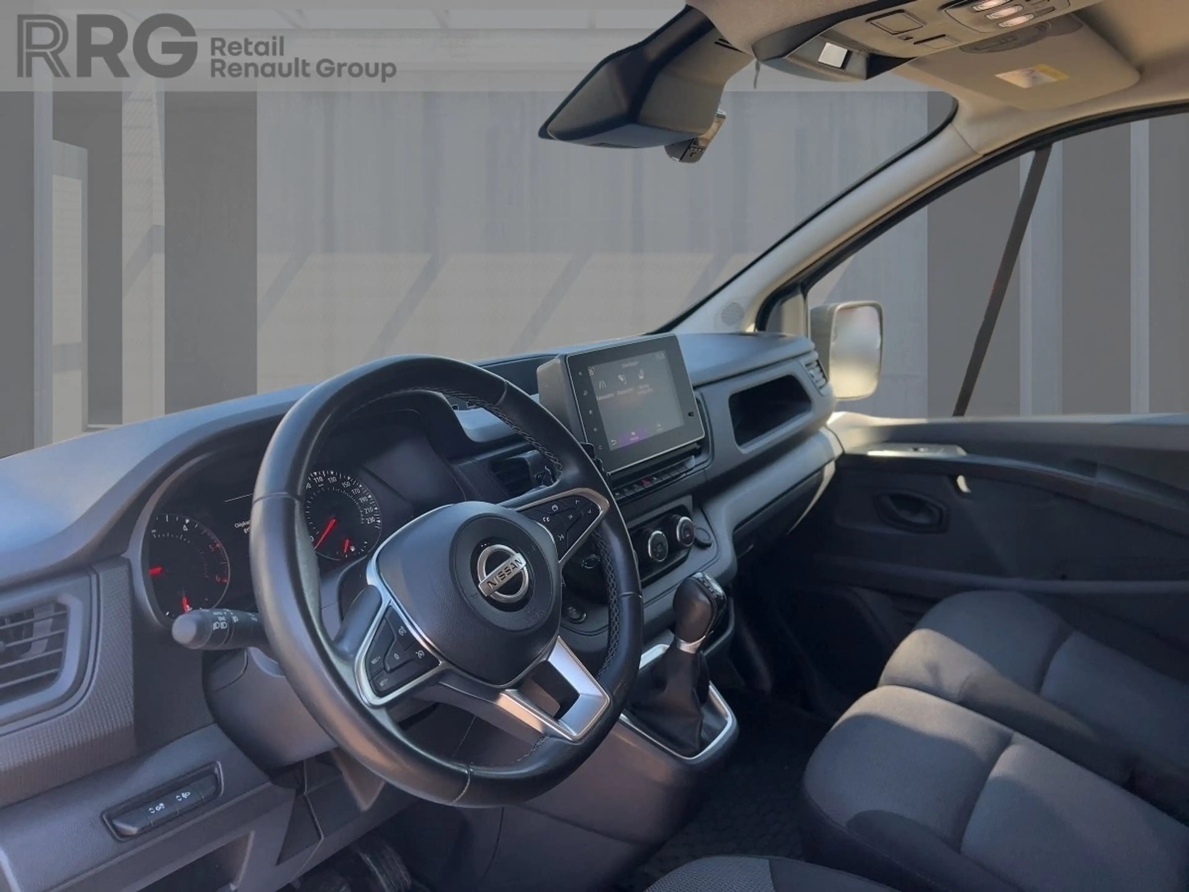 Nissan Primastar 3,0t dCi 150 DPF L2H1 N-Connecta AHK PDC — photo 10
