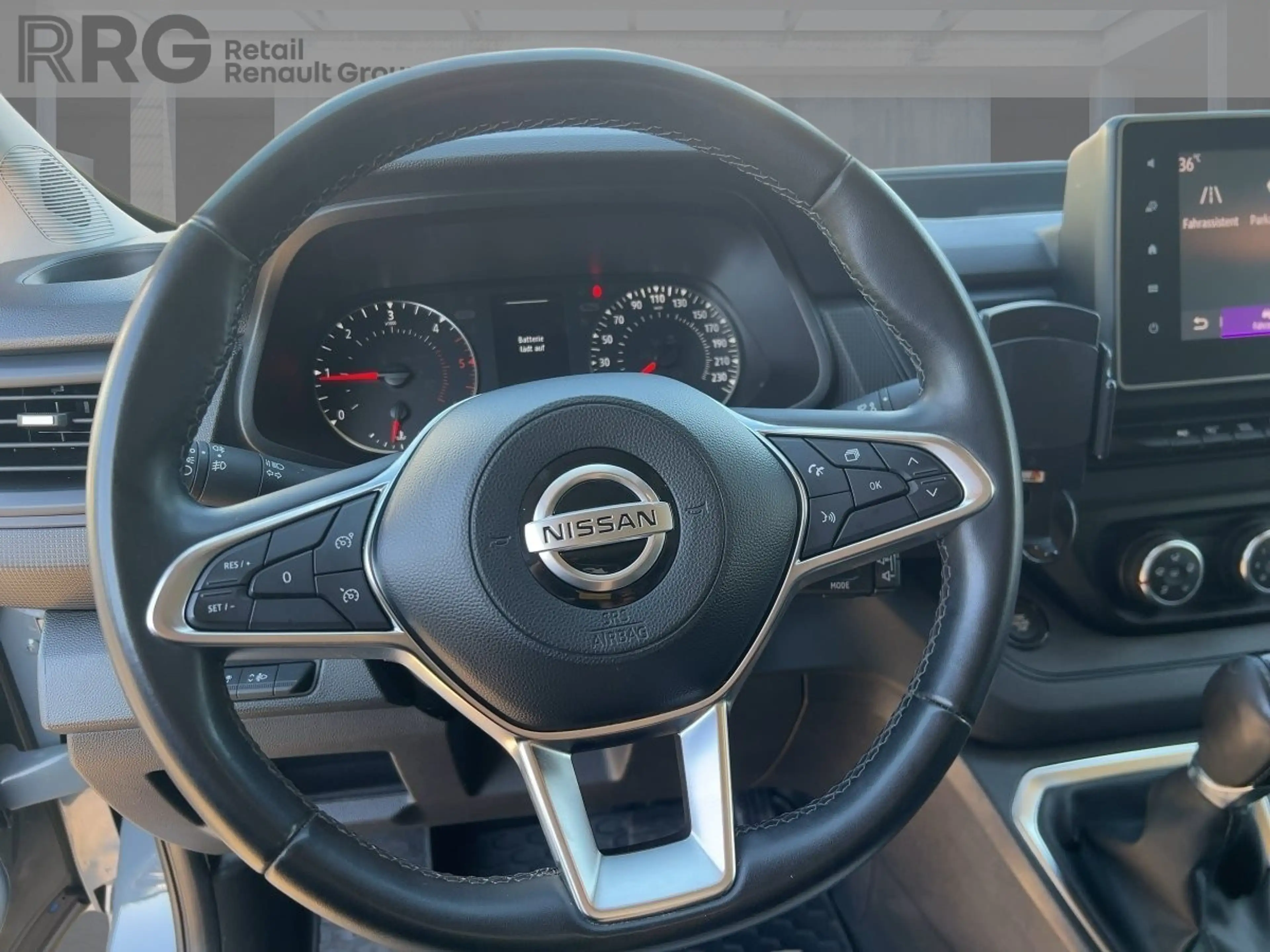 Nissan Primastar 3,0t dCi 150 DPF L2H1 N-Connecta AHK PDC — photo 11
