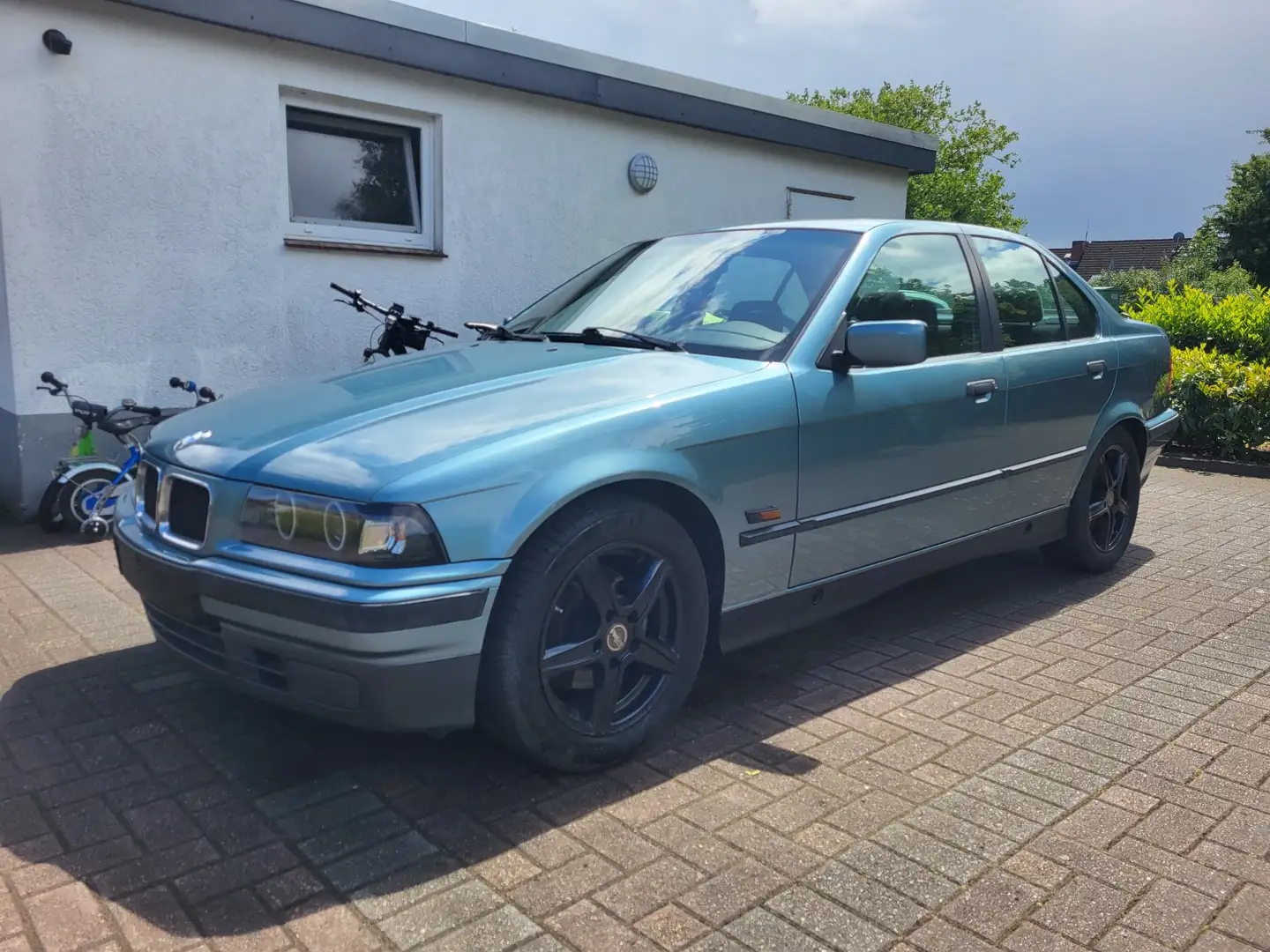 BMW 316 316i - 1