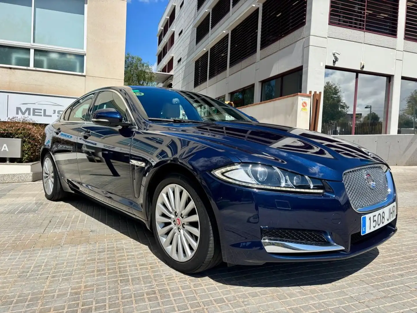 Jaguar XF 2.2d 200cv Bleu - 2