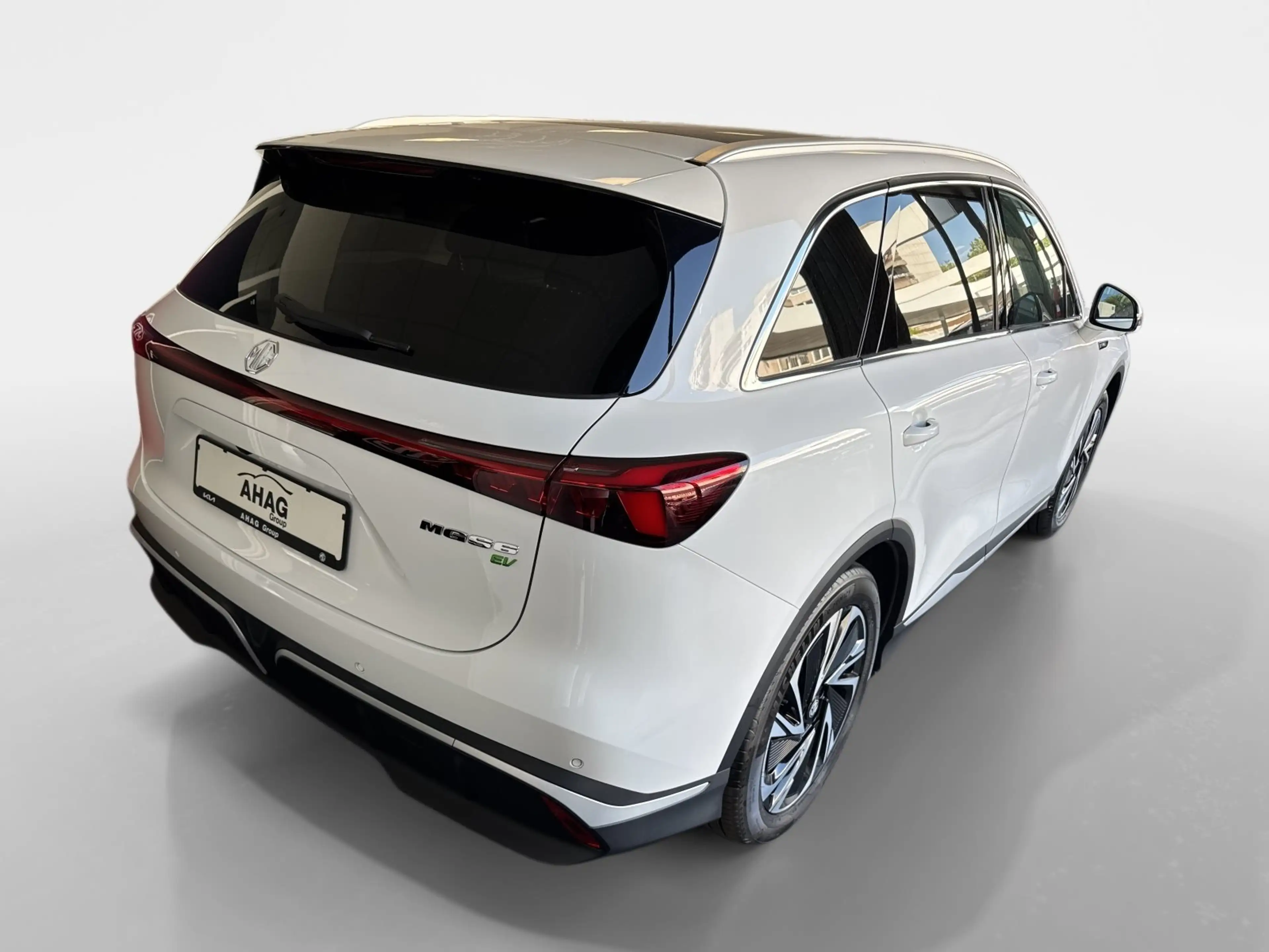 MG MGS6 EV MGS6  AWD Luxury 77kWh — photo 4