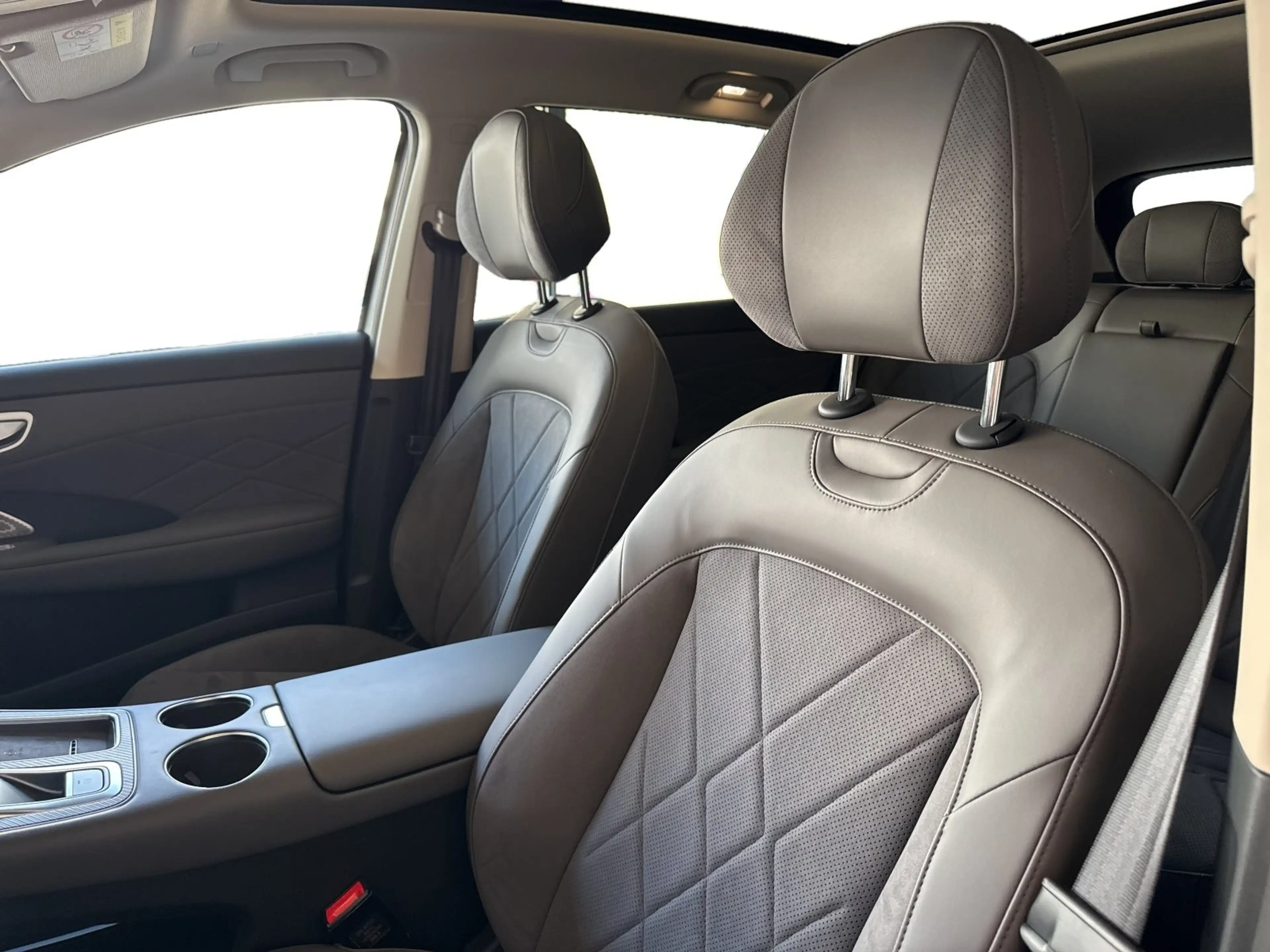 MG MGS6 EV MGS6  AWD Luxury 77kWh — photo 7