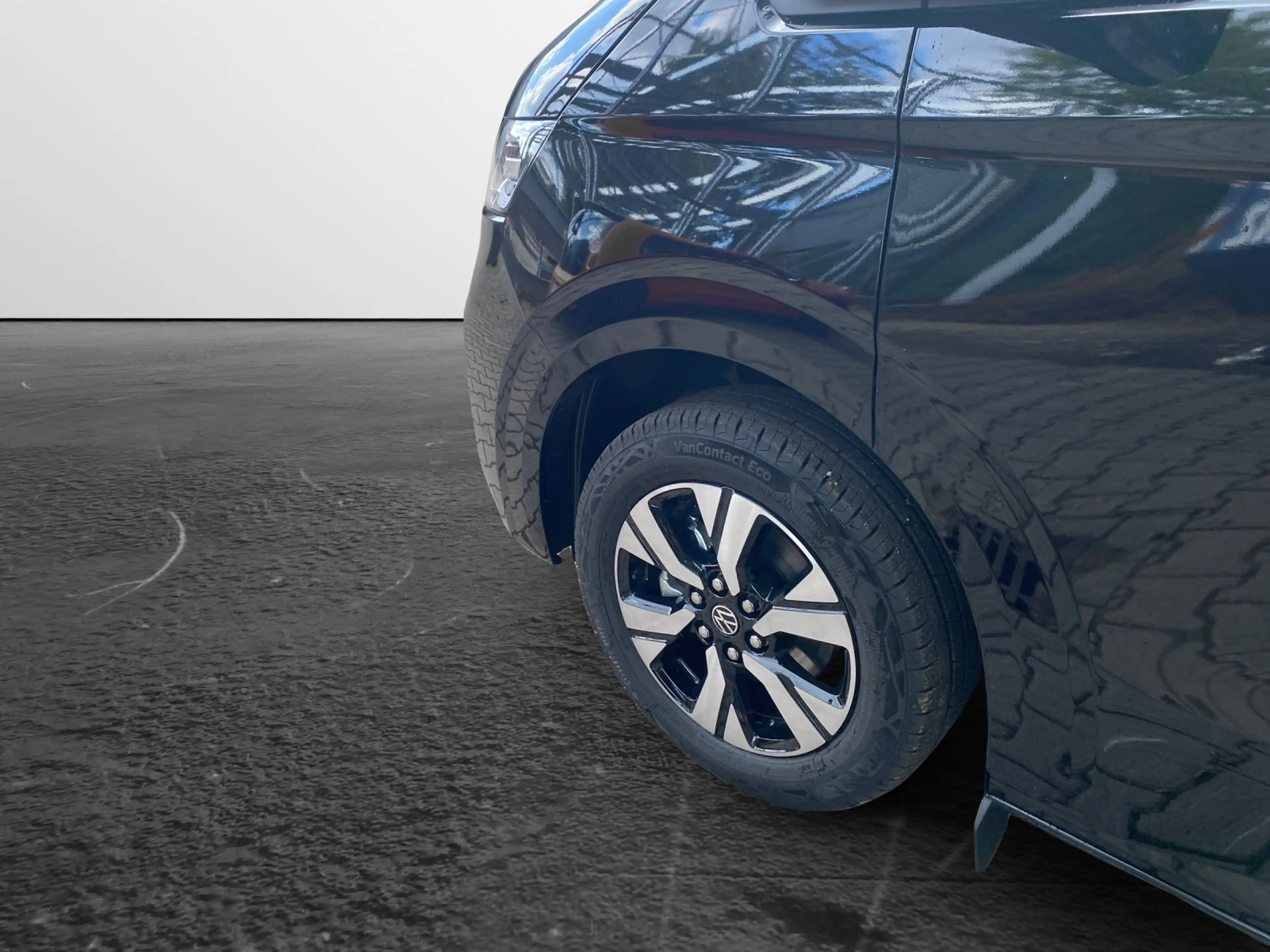Volkswagen T7 Caravelle 2.0 TDI Automatik Style lang 4MOTION — photo 6
