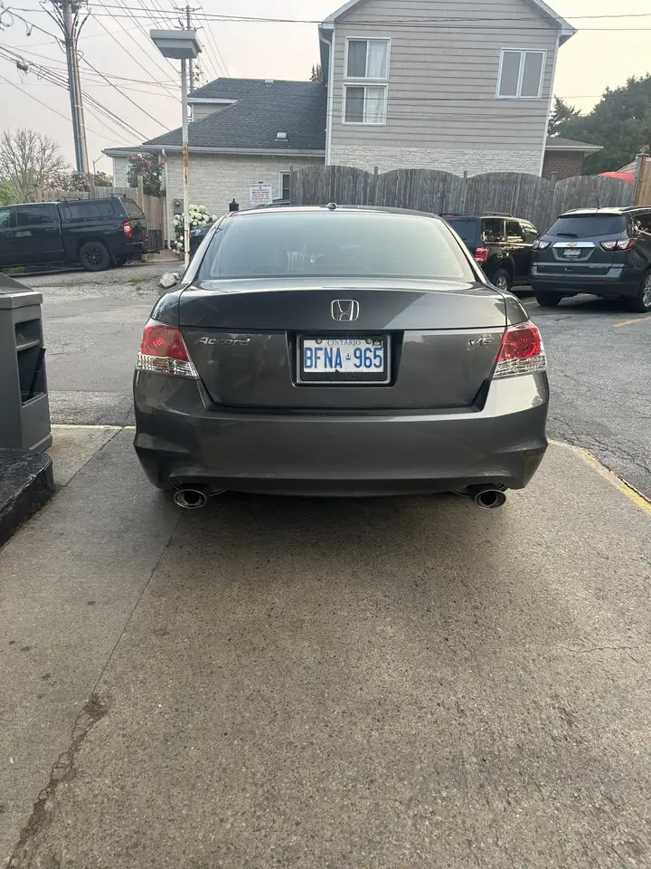 Honda Accord снимка Honda Accord