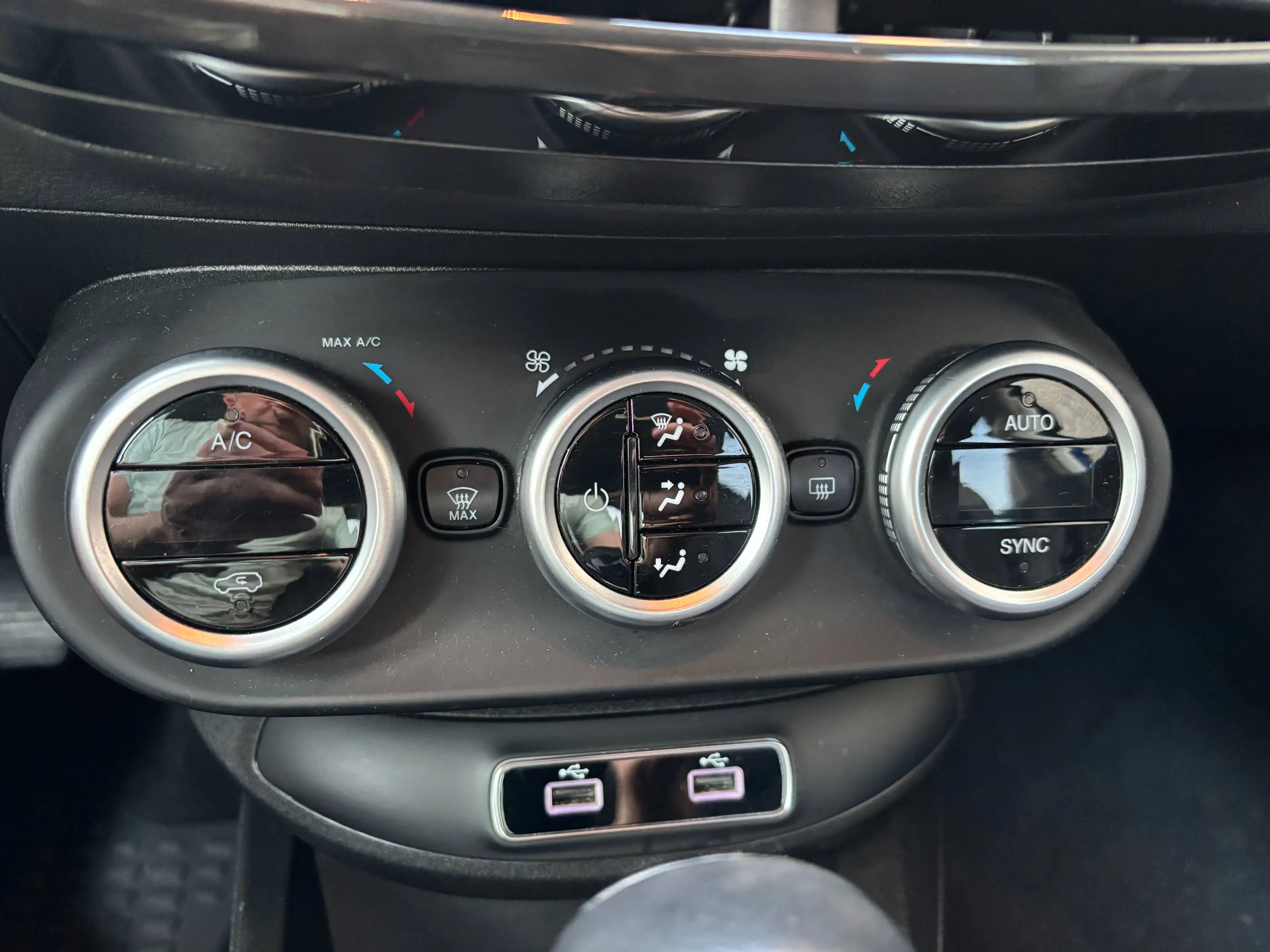 Fiat 500X 500X Dolcevita 1.5 Hybrid Sport DCT Sport — photo 9