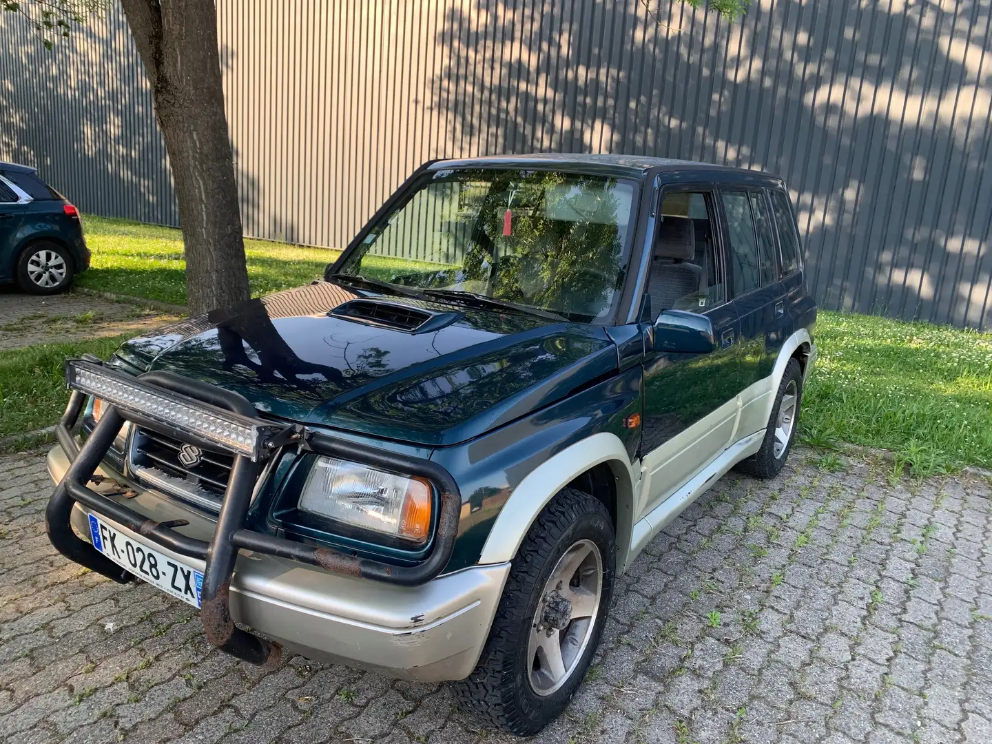 Suzuki Grand Vitara 2.0 TD 87ch. 4x4 - 1