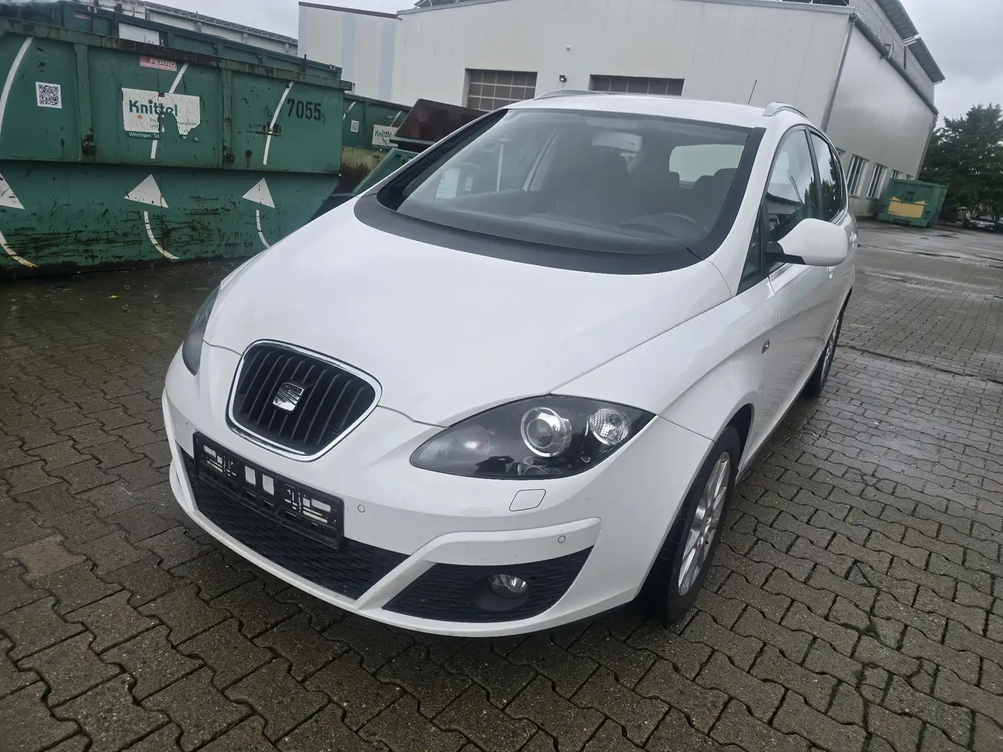 SEAT Altea XL Stylance / Style Bílá - 2