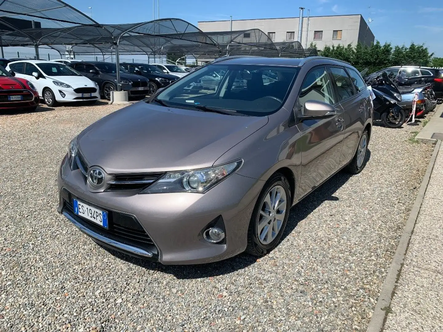 Toyota Auris Touring Sports 1.4 D-4D Lounge Bronzo - 1