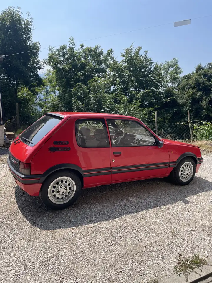 Peugeot 205 3p 1.6 Gti 115cv 5m, foto 1