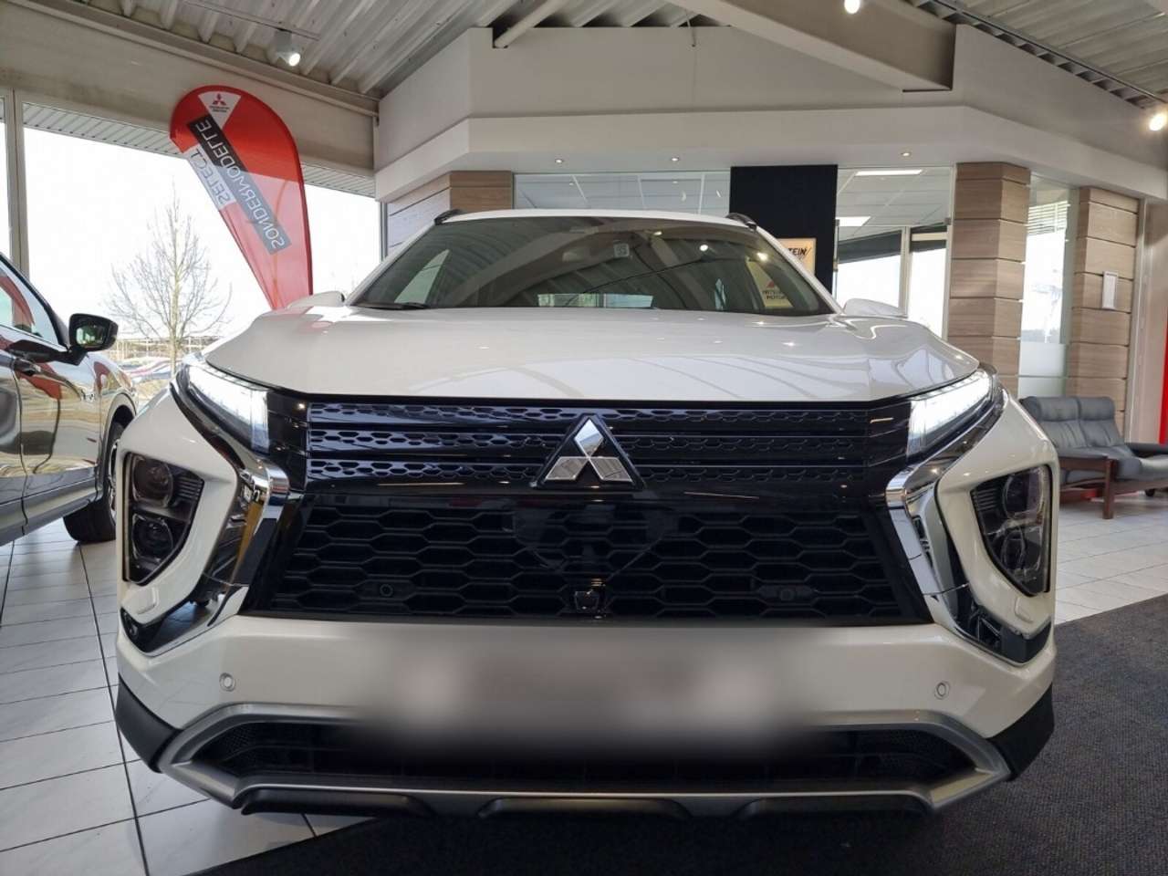 Mitsubishi-Eclipse Cross-Plug-In Hybrid Plus LED Navi Kamera