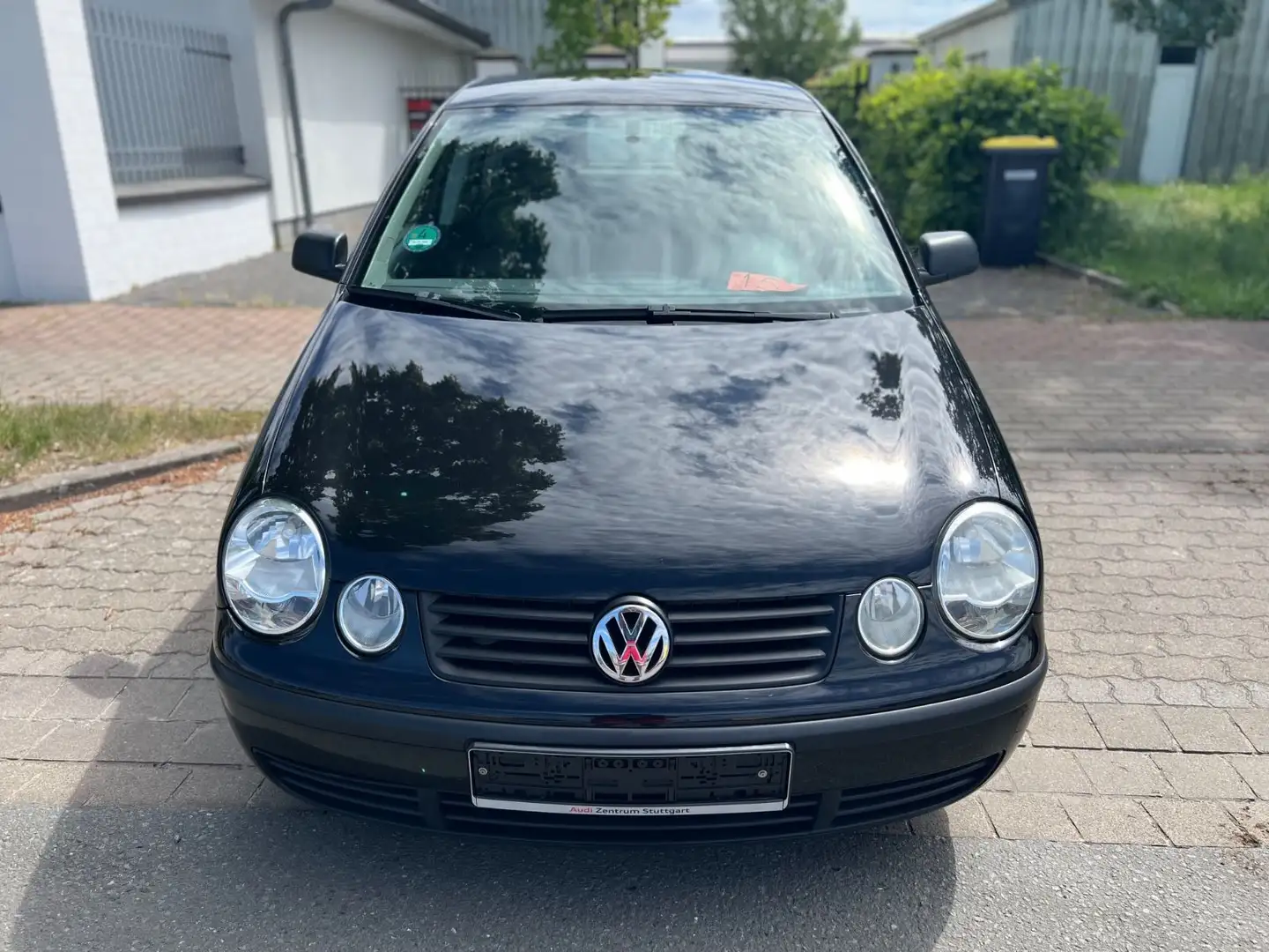 Volkswagen Polo IV Basis**Tüv Neu **5 Tür**Euro 4 Zwart - 2