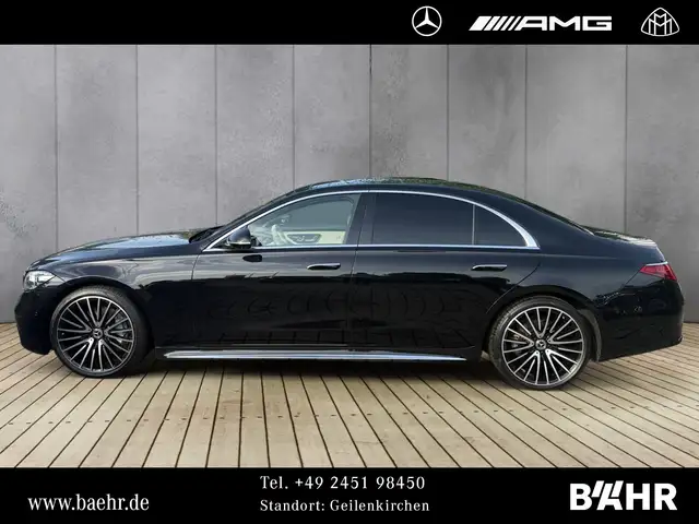 Mercedes-Benz S-Class view 2