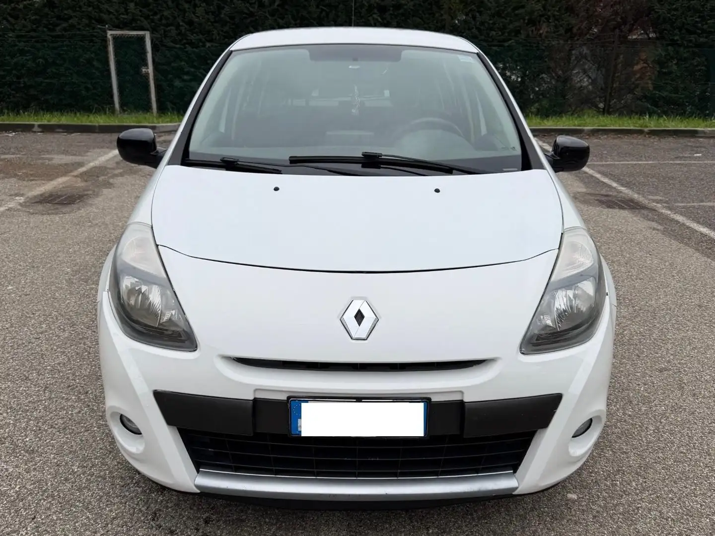 Renault Clio 1.5 dci - NEOPATENTATI - 12 MESI DI GARANZIA - Bianco - 1