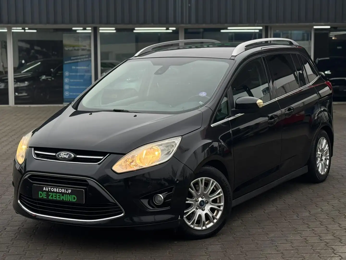 Ford Grand C-Max 1.6 EcoBoost Titanium 7p|airco|Trekhaak Zwart - 2