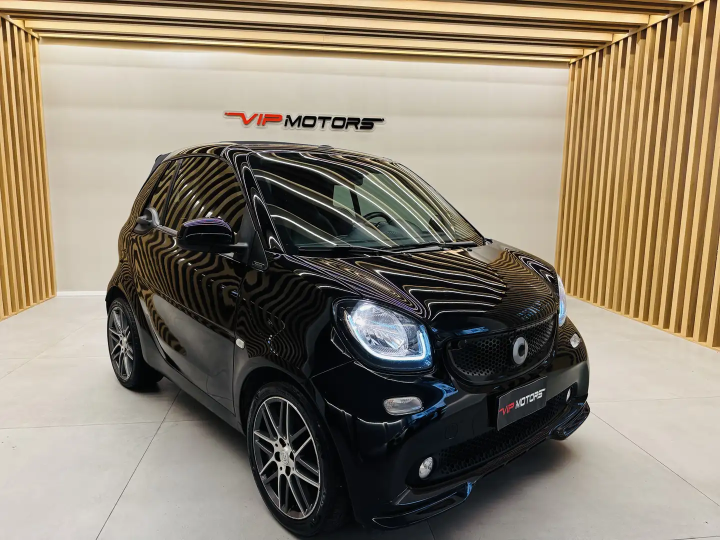 smart forTwo CABRIO BRABUS XCLUSIVE 109CV *FINANZIABILE* bijela - 2