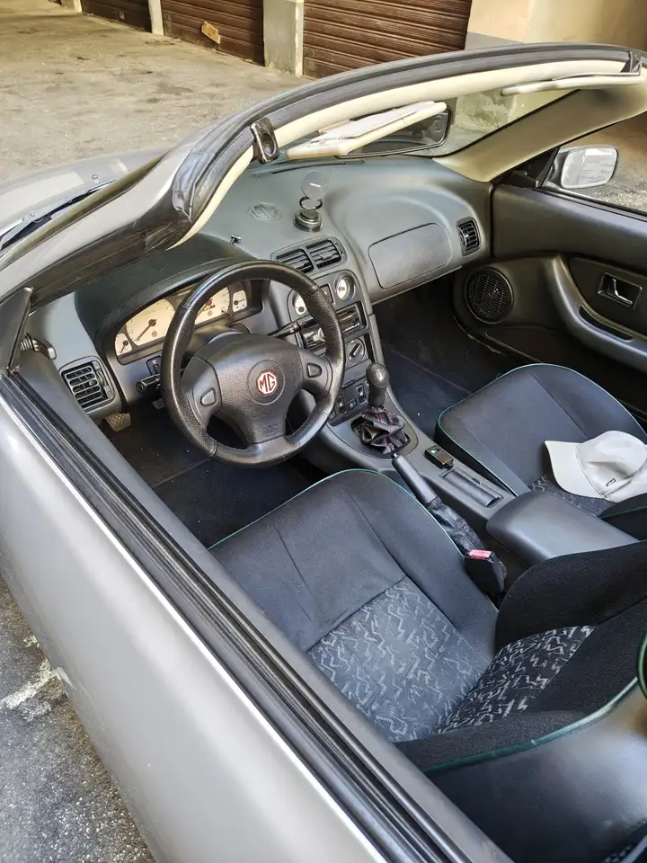 MG MGF F 1.8i, foto 9