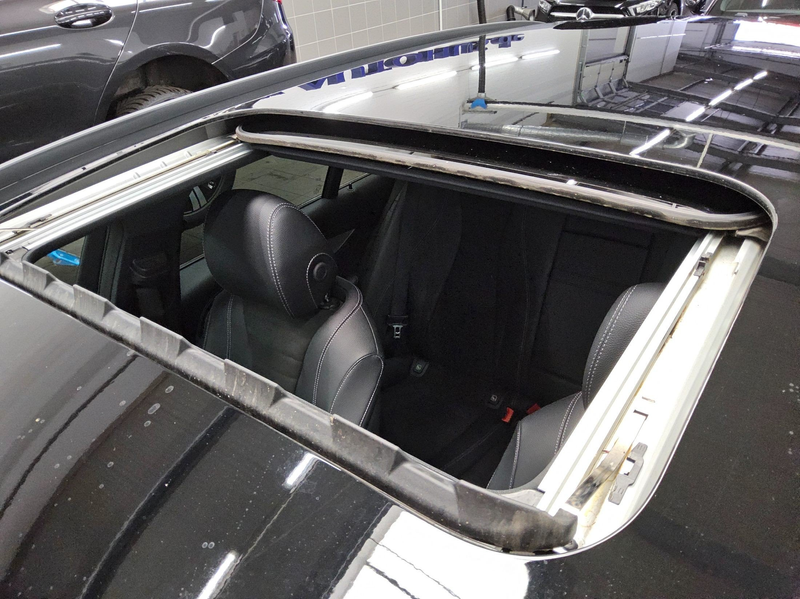 Mercedes-Benz E 300 T de AMG-Line Navi LED Widescreen GSD AHK — photo 12