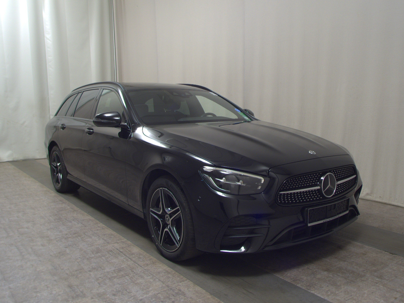 Mercedes-Benz E 300 T de AMG-Line Navi LED Widescreen GSD AHK — photo 3