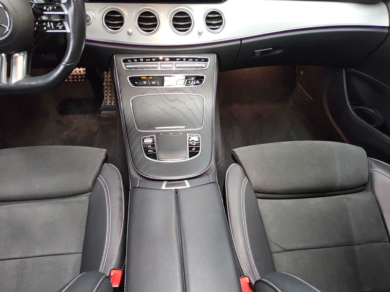 Mercedes-Benz E 300 T de AMG-Line Navi LED Widescreen GSD AHK — photo 6