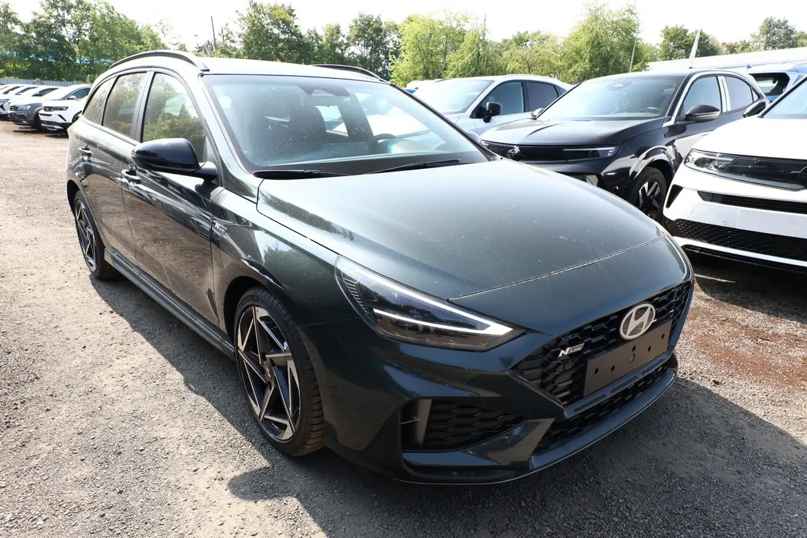 Hyundai i30 Kombi N Line DCT Nav 18Z SHZ Keyl PrivG LED 110... Grün - 2