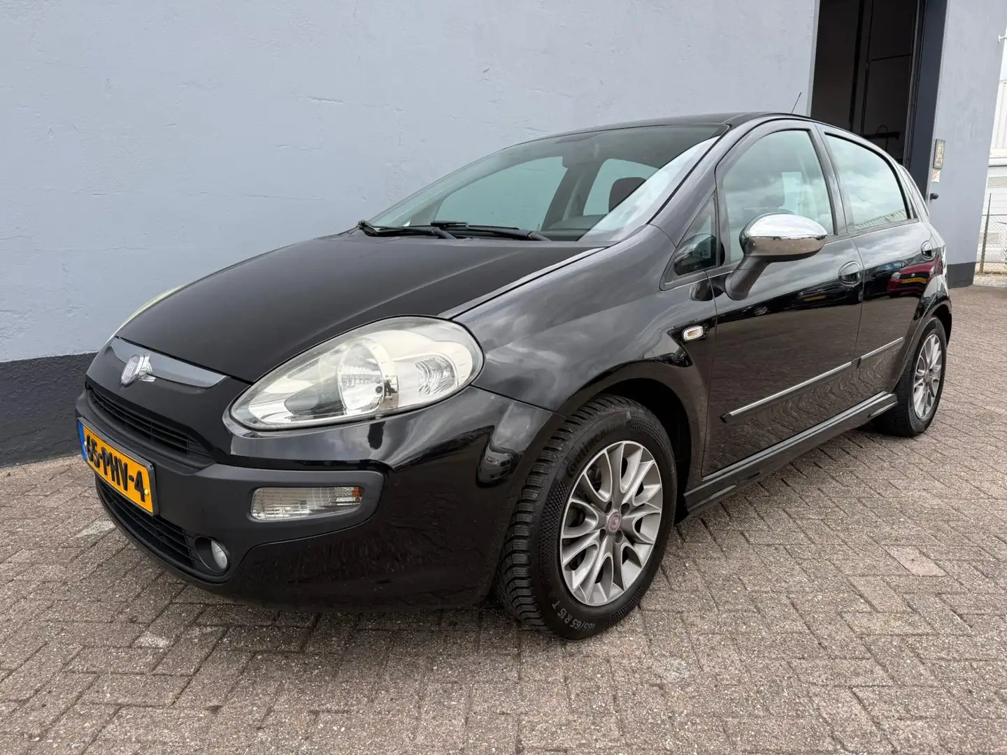 Fiat Punto Evo 1.3 M-Jet Dynamic 5-Deurs - Climate Control Zwart - 1