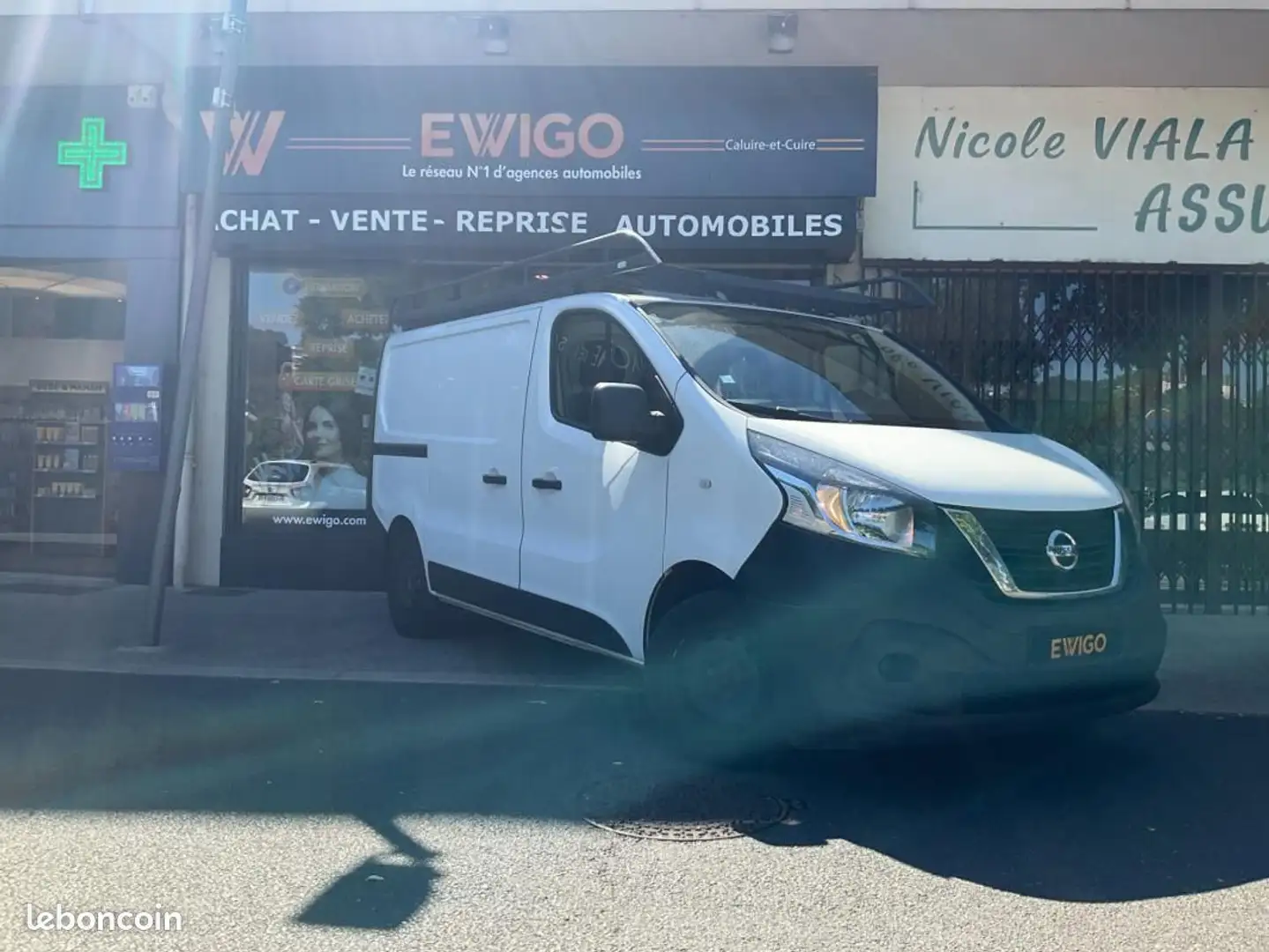 Nissan NV300 VU FOURGON 1.6 DCI 120 2T8 L1H1 N-CONNECTA Blanc - 1