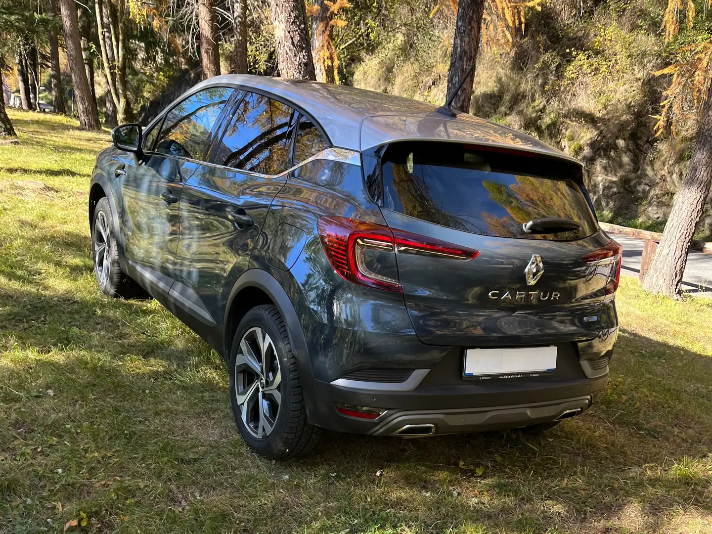 Renault Captur Captur 1.6 E-Tech hybrid RS Line 160cv auto Blu/Azzurro - 1