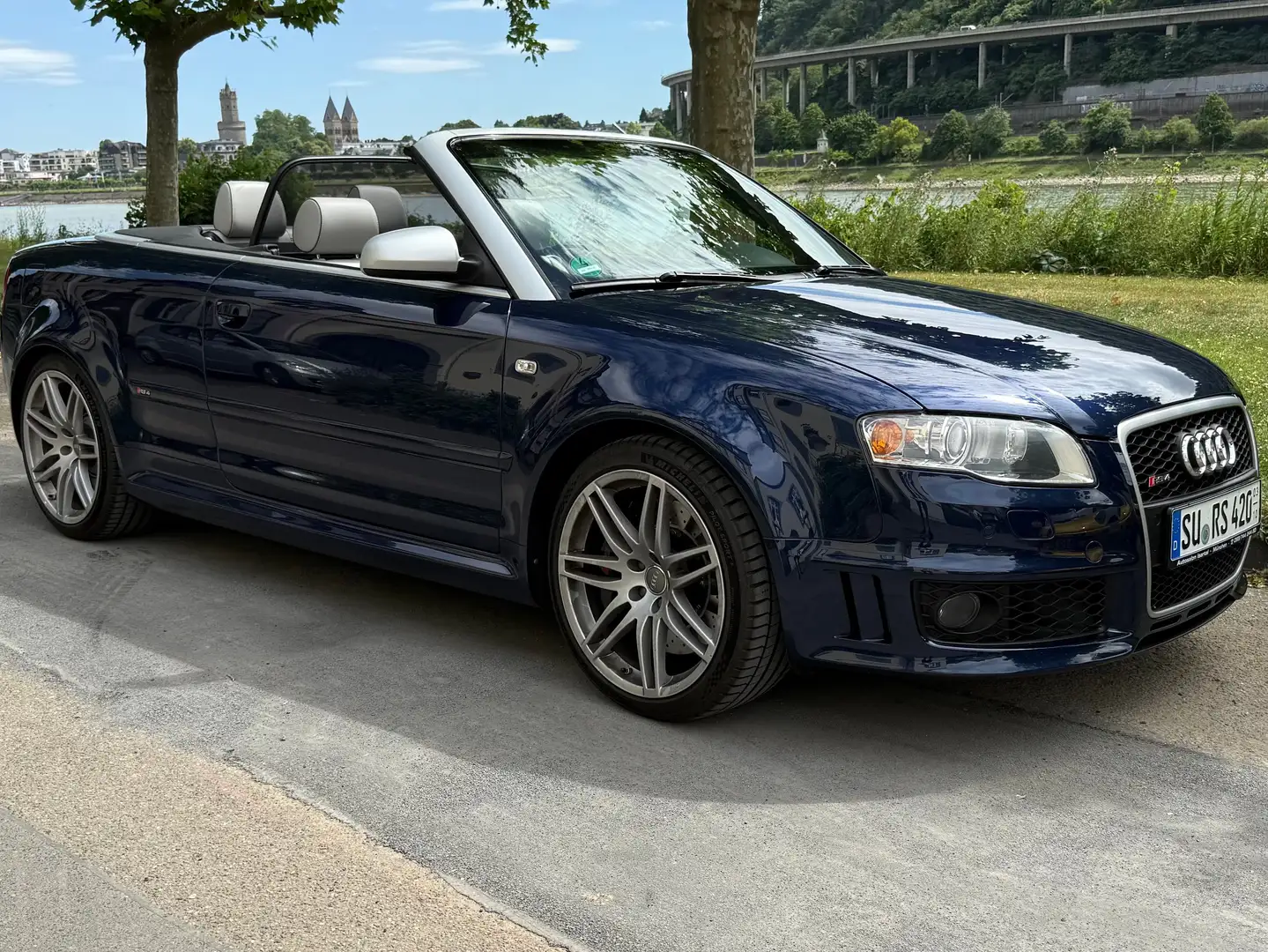 Audi RS4 Cabrio **NEUWERTIG**ORIGINAL**HISTORIE**WERTIG+*** Blau - 2