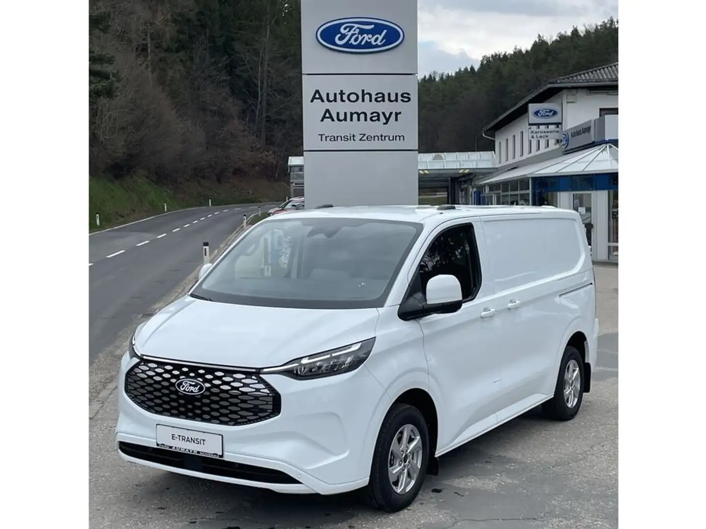 Ford Transit Custom Elektro L1H1 320 Limited Weiß - 1